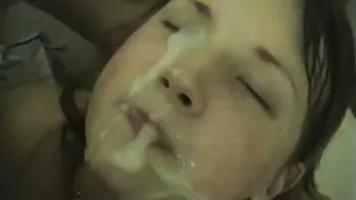 Seksi kız kardeşi Gina yapay am sikme porno Valentina