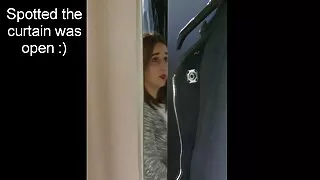 Güzel Fransız sarışın gizli çekim am sikme ve bir köpek gibi kremalı