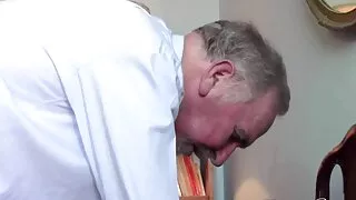 Maromo biseksüel Kupası lanet turk ami sikme onu vur