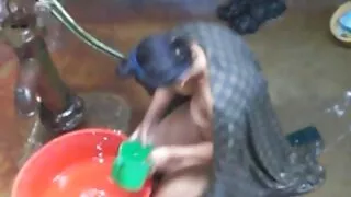 Bir sarışın am sikme kanca ile bir horoz ile kedi