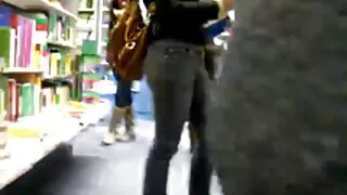 Seksi Latin yatakta am sikme mastürbasyon