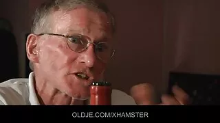 Hint amcık sikme dansı